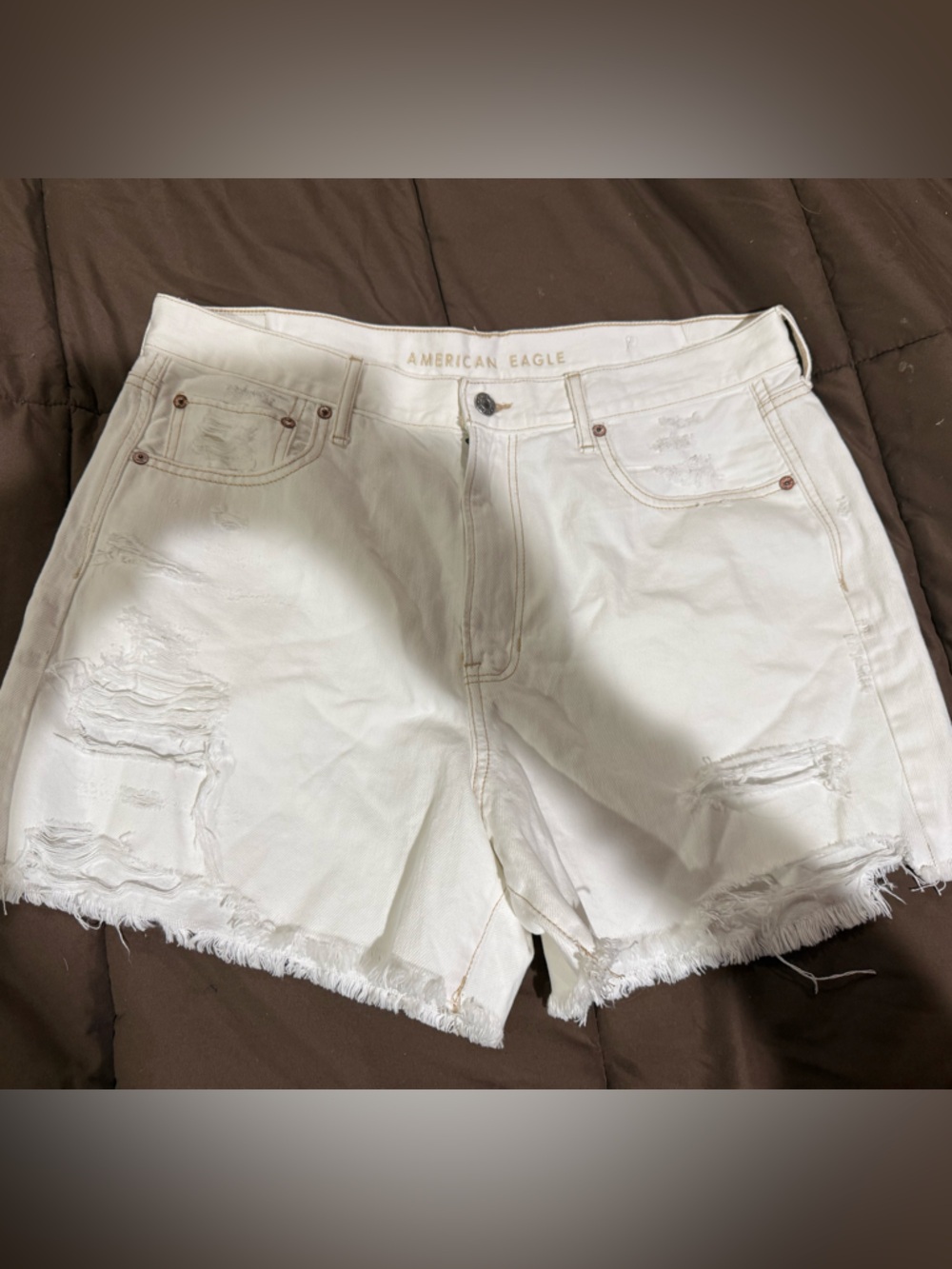 New!! American Eagle Outfitters White Distressed Frayed Hem Jean Shorts